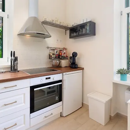 Apartment With Patio 50m From The And Lungomare Opatija