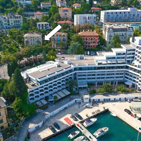 With Patio 50m From The And Lungomare Opatija